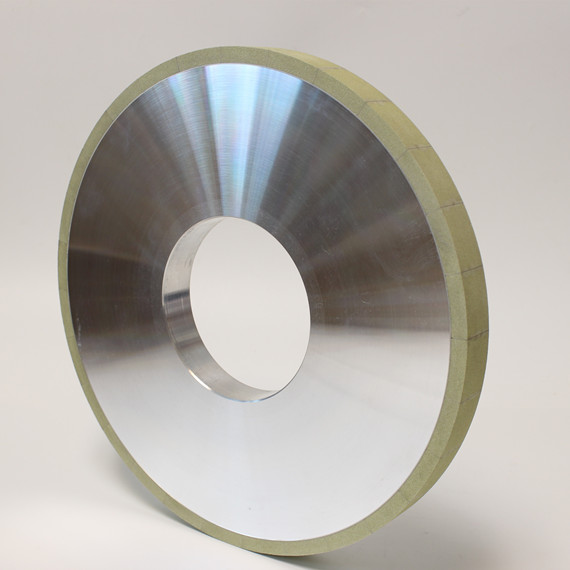 Vitrified diamond grinding wheel for machining PDC composite pieces/drill bits