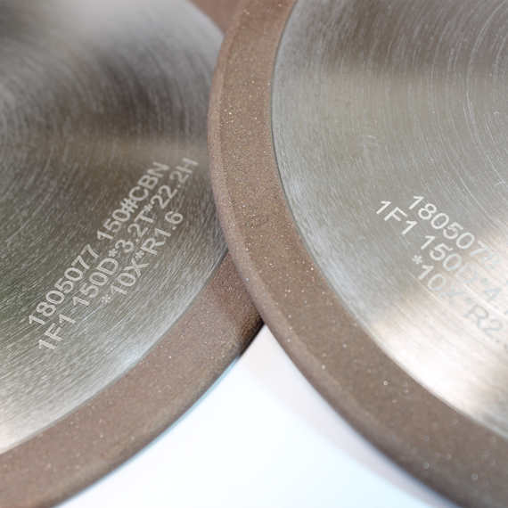 Chainsaw Sharpening – Diamond and CBN Grinding Wheels