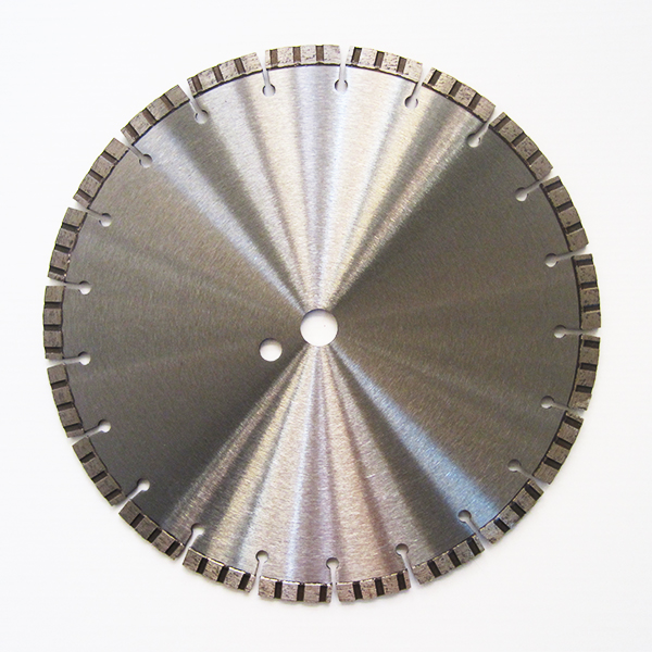 300-500mm Laser-Welded Universal Diamond Saw Blade with Serrated Wave Teeth