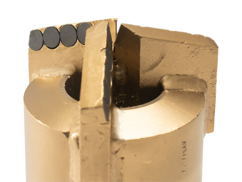 PDC drill bit
