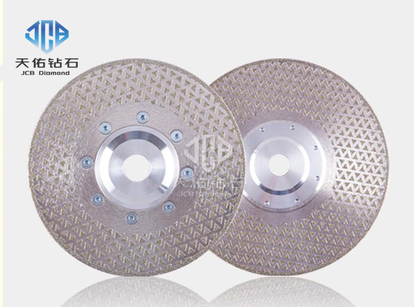 Double triple 70 hole with flange JCB216