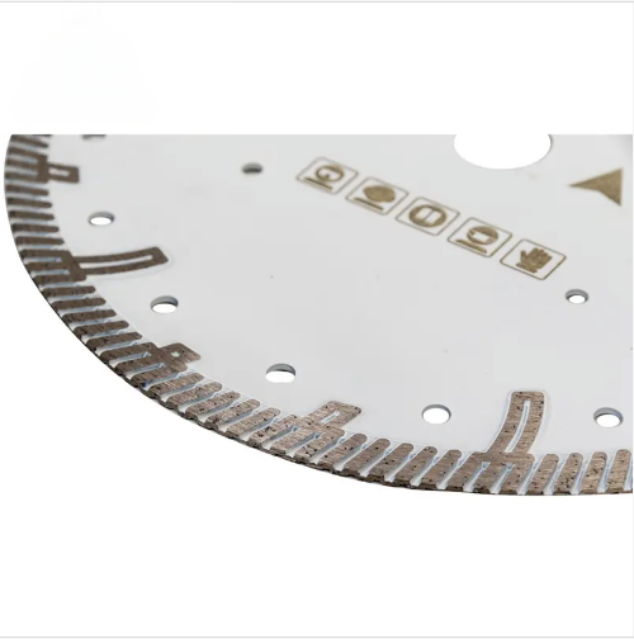 230mm Continuous Turbo Rim Blade Hot Sintered for Granite Cutting