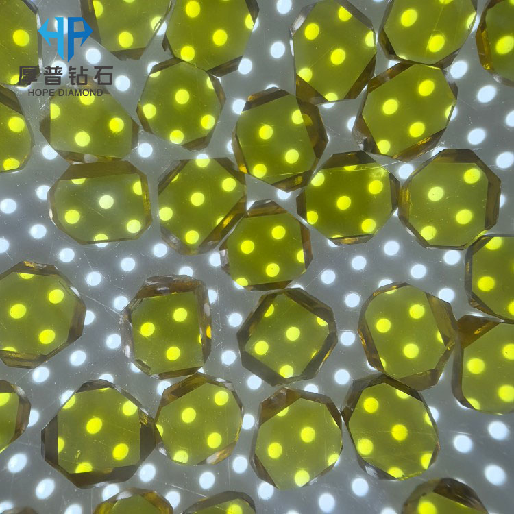 Size 3.5x3.5x1.0mm Customization Supported Single Crystal Diamond Plates for Grinding Wheel and Cutting Tools