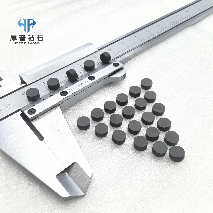 CDR12 HH3215W5 PCD Wire Drawing Die Core High Wear Resistance Dimensional Stability for Drawing Copper Aluminum Tungsten Wire