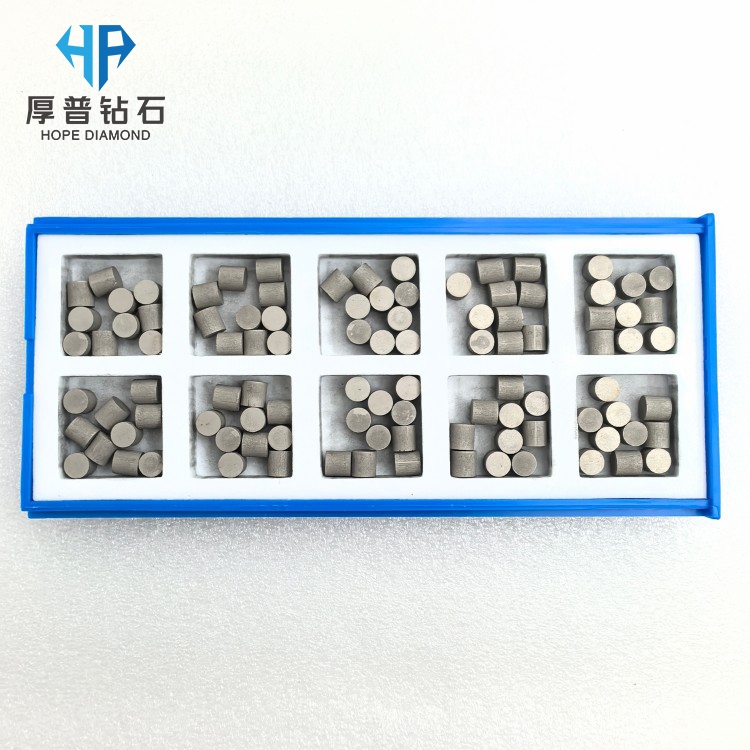 D5*5mm Super Solid PCBN Turning Inserts for External Turning Tool CNC Lathe Nickel Plating Processing Gray Cast Iron