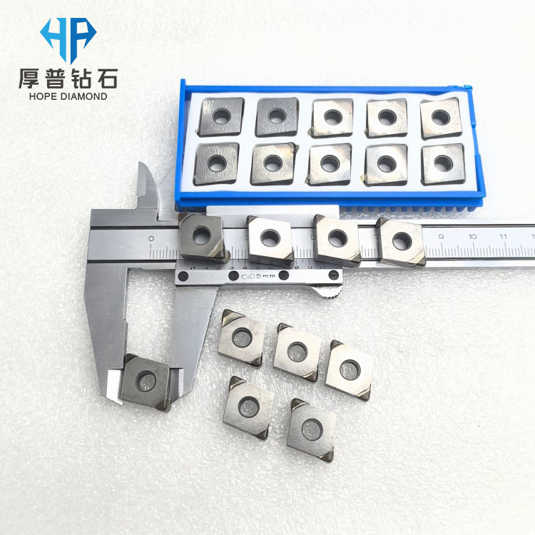 CNMA120404-2N CNC PCBN Turning Insert TNGA TNMG VNMG CNMG Solid CBN Inserts for Hardened Steel Cast Iron