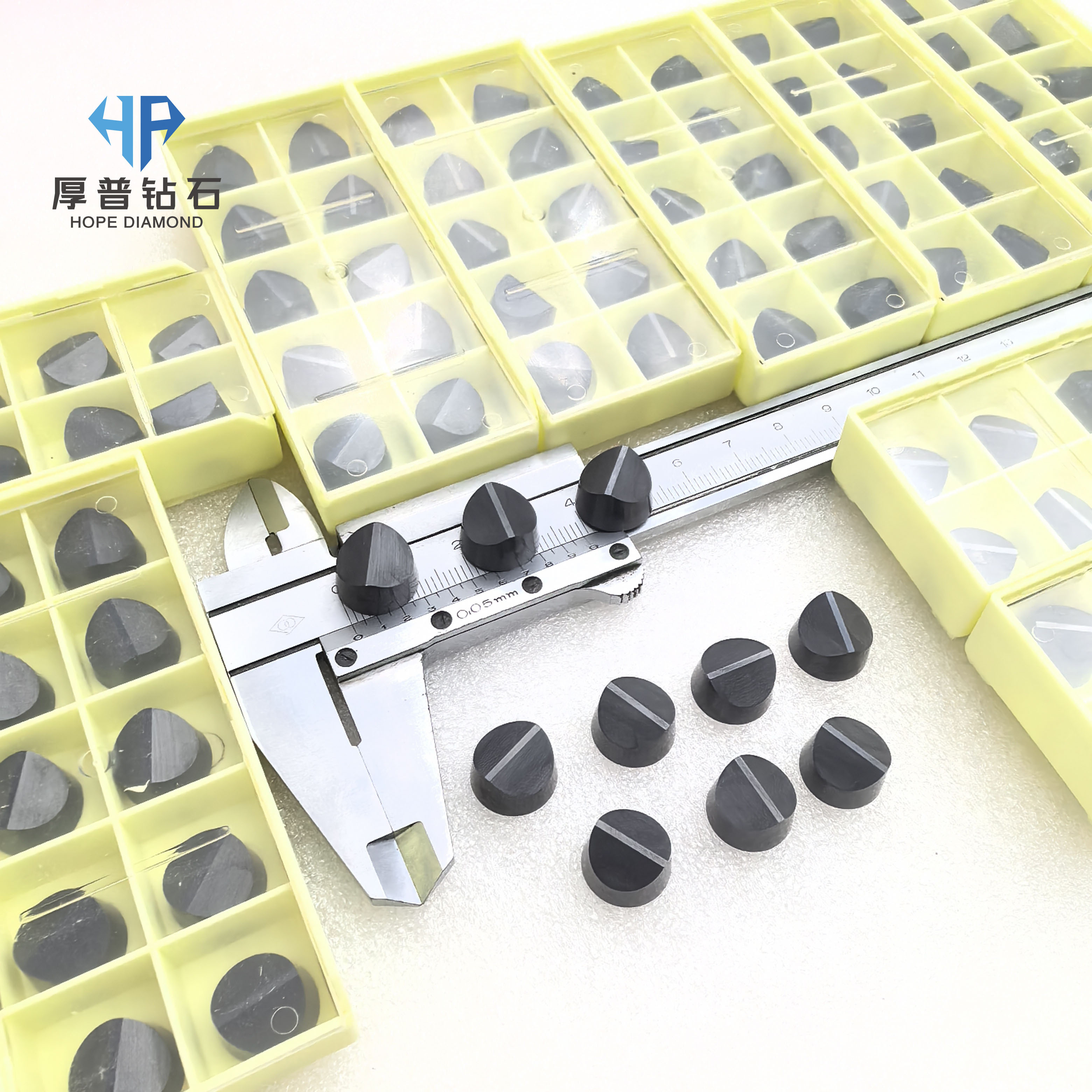 Wear-Resistant Ceramic Insert with 75-85 HRC Hardness for High-Speed Machining on Automatic Lathe & CNC Lathe