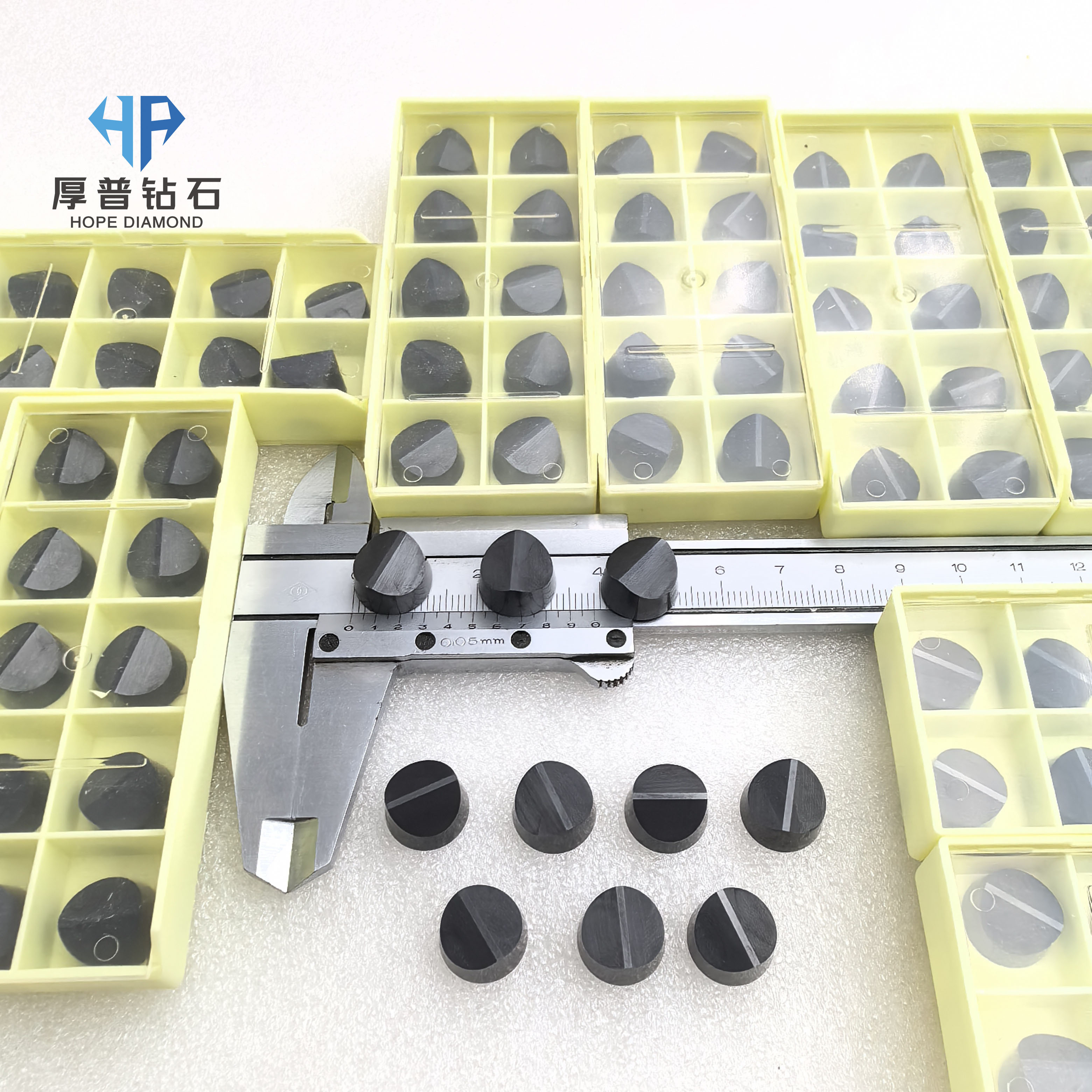 Wear-Resistant Ceramic Insert with 75-85 HRC Hardness for High-Speed Machining on Automatic Lathe & CNC Lathe