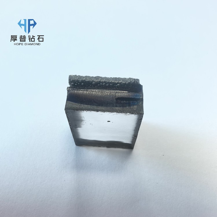 Top Quality Lab Grown CVD Diamond Rough Uncut Single Crystal Plate for Jewelry