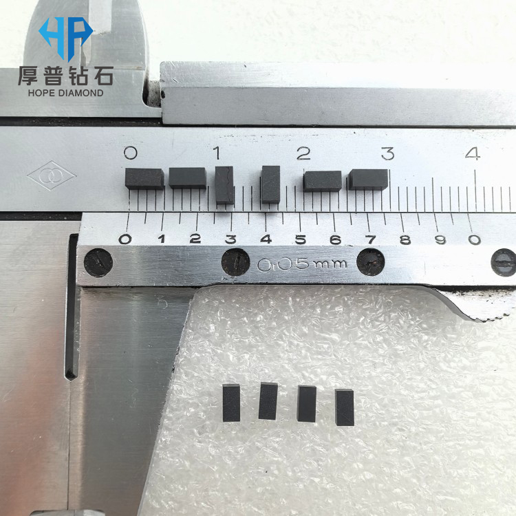 Size 4.0x0.8x0.8mm High Purity CVD Polycrystalline Diamond Blanks for Cutting Tools Superior Hardness and Wear Resistance