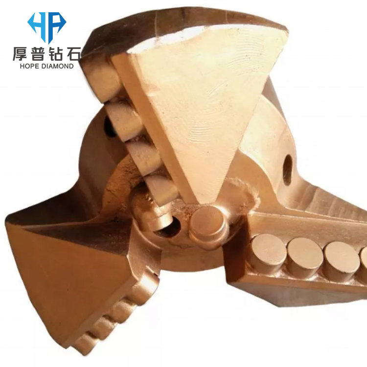 PDC Drill Bit Size 4.5 Inch Three Wings Drilling for Water Well Dealing With Hard Rock Formation