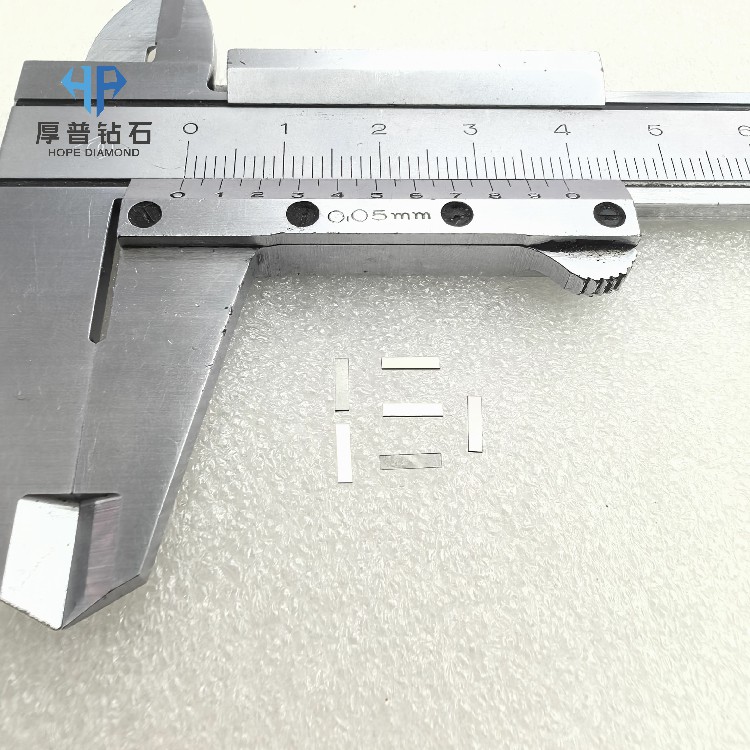 Grain-Boundary Free CVD Single Crystal Diamond Heat Sink CTE Matches Si/GaN/SiC Perfectly