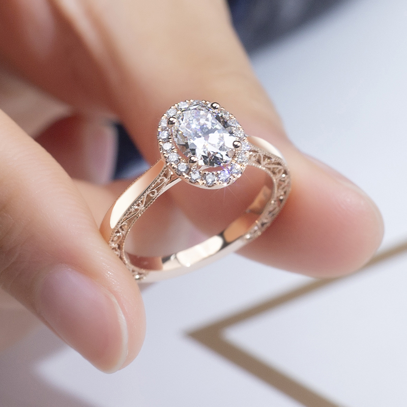18K Rose Gold Oval Cut Lab Grown Diamond Engagement Ring with Halo Setting & IGI Certificate