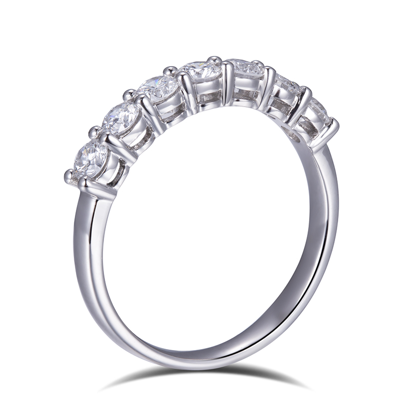 18K Gold Lab-Grown Diamond 7-Stone Cluster Round Engagement Ring for Women F-G Color, VS Clarity
