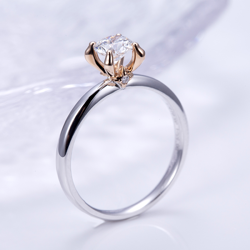 18K Gold Lab-Grown Diamond 4-Prong Solitaire Engagement Ring Round Cut, VVS Clarity, Ideal Cut for Women
