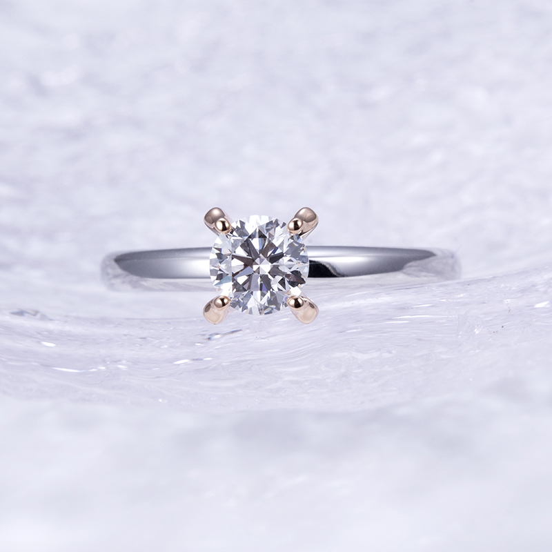 18K Gold Lab-Grown Diamond 4-Prong Solitaire Engagement Ring Round Cut, VVS Clarity, Ideal Cut for Women
